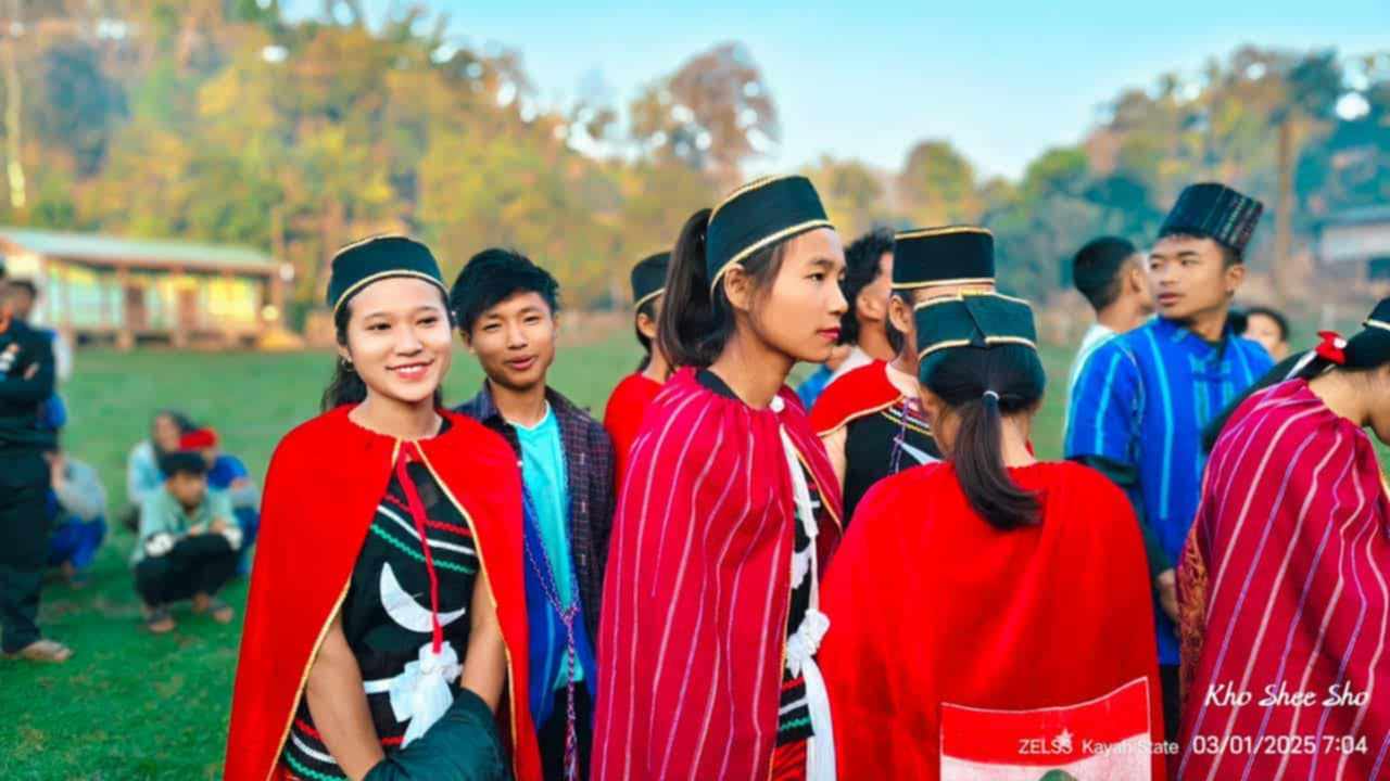 ကရင်နီထဲက ကော်ယော်နဲ့ မနုမနောလူမျိုးစုတူတို့ကို ကော်ယော်မနုမနောလူမျိုးလို့ အမည်ပြောင်းလဲ