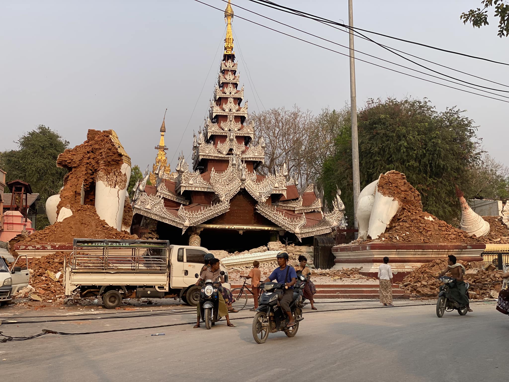 ဒီနေ့ မီနစ်ပိုင်းအတွင်း ဒေသ ၃ ခုကို ဗဟိုပြုပြီး ငလျင်တွေ လှုပ်ခတ်သွား